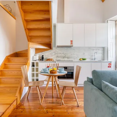 Apartment Framed Corner By Portugal Active Porto