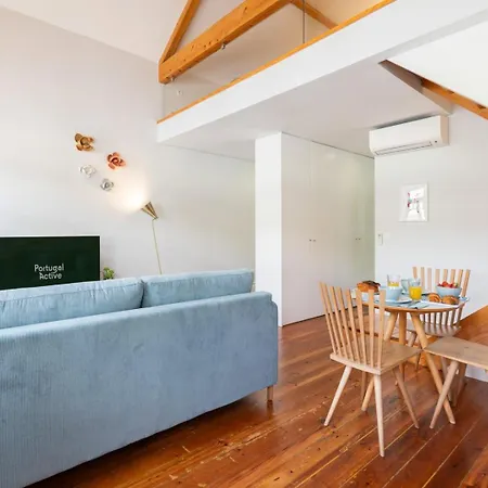 Framed Corner By Portugal Active *
